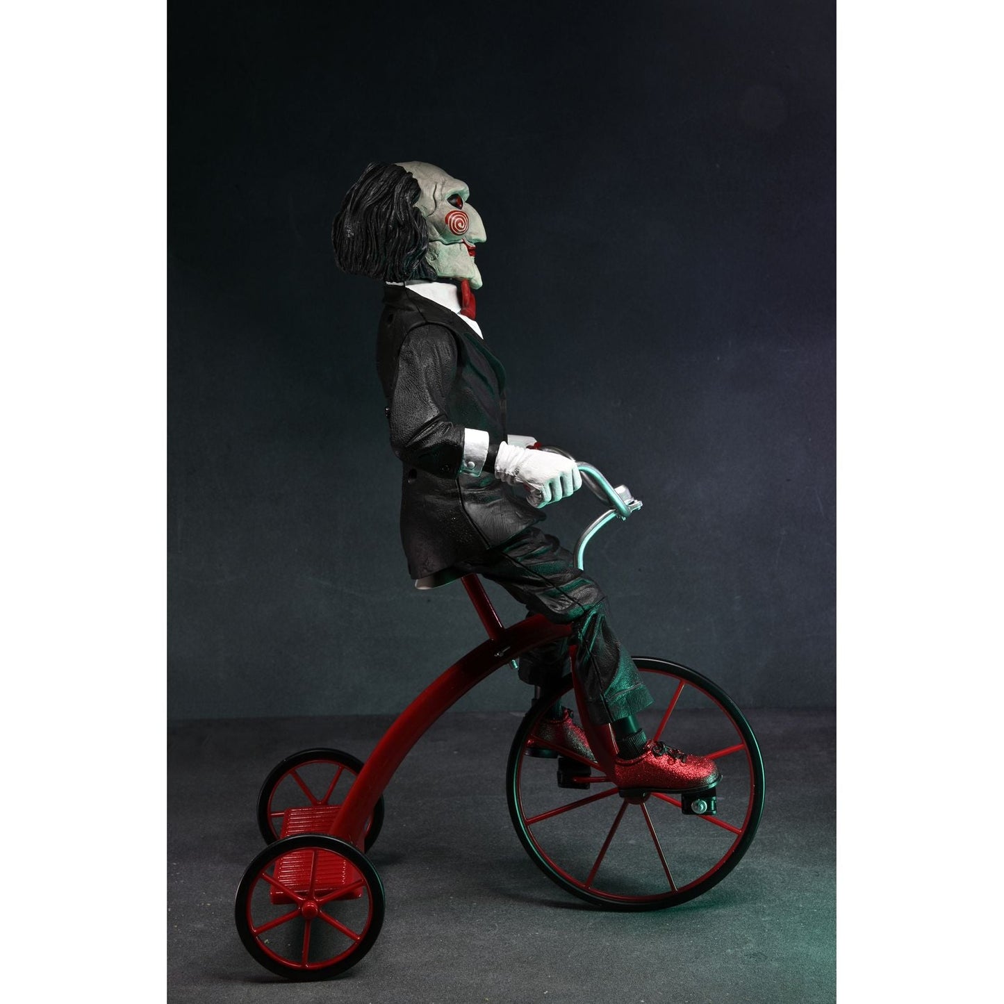 BILLY THE PUPPET WITH SOUND RIDING TRICYCLE VERSION FIGURA 33 CM SAW RE-RUN