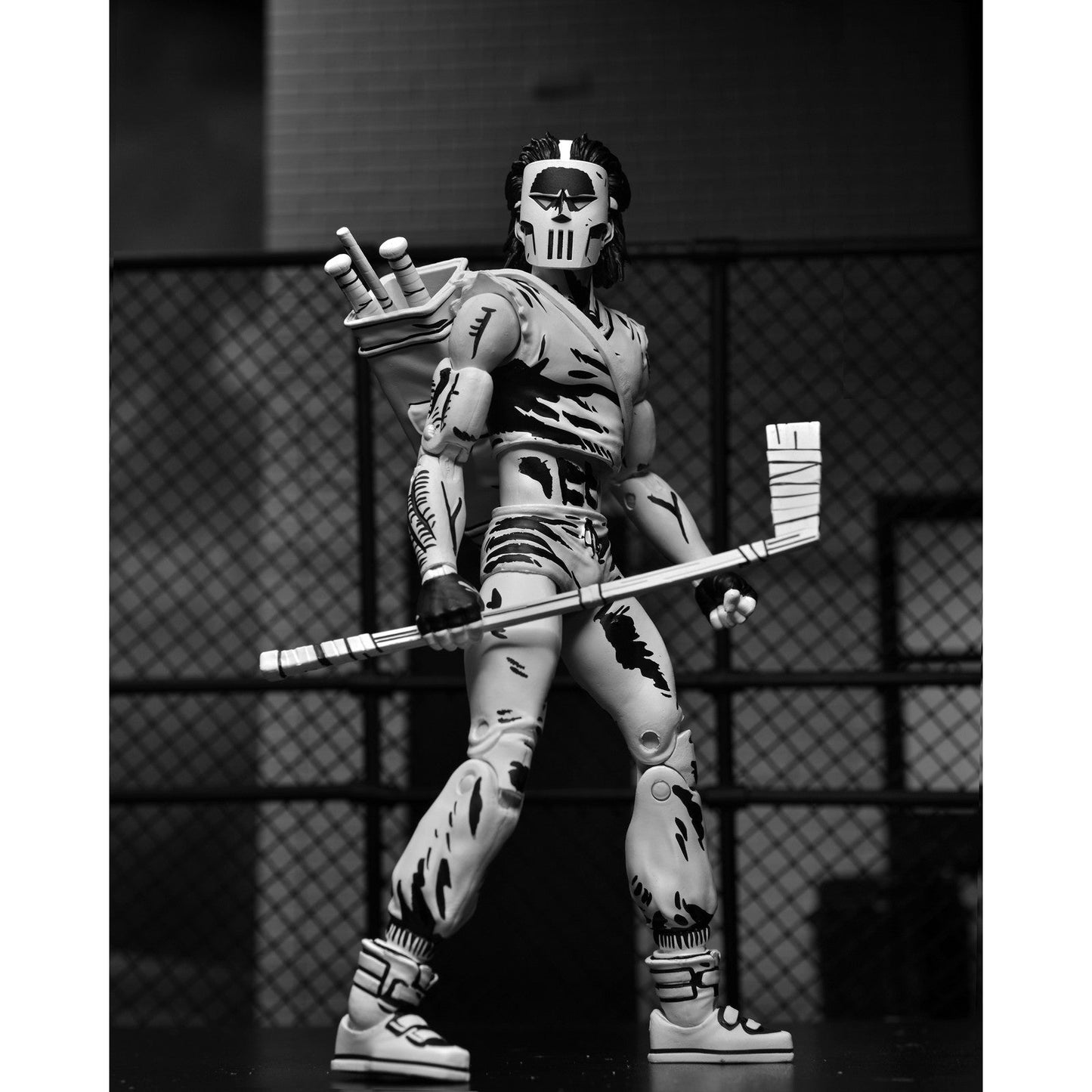 CASEY JONES BLACK & WHITE VERSION SCALE ACTION FIGURA 18 CM TEENAGE MUTANT NINJA TURTLES MIRAGE COMICS