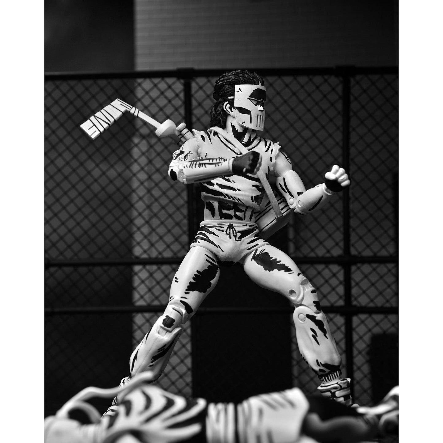 CASEY JONES BLACK & WHITE VERSION SCALE ACTION FIGURA 18 CM TEENAGE MUTANT NINJA TURTLES MIRAGE COMICS