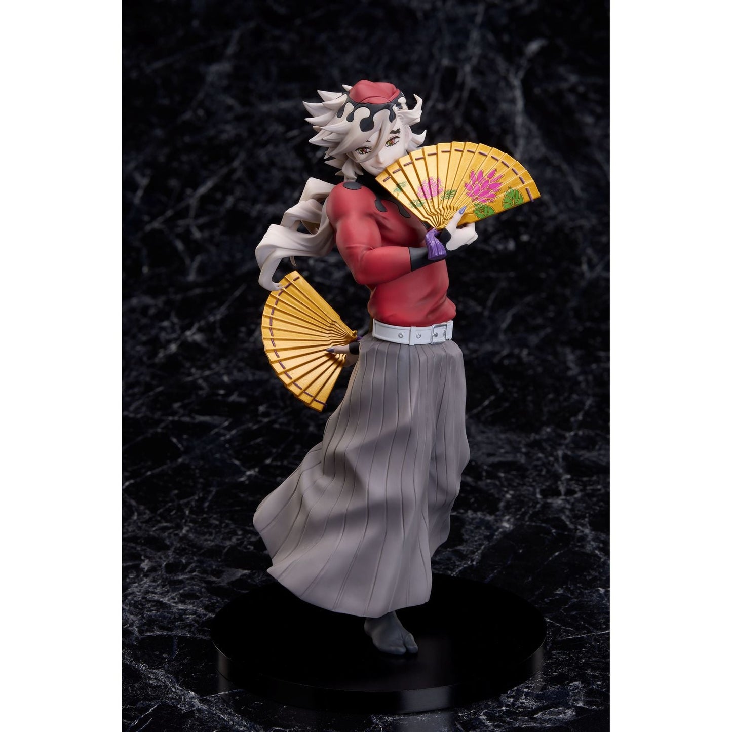 de DEMON SLAYER: KIMETSU NO YAIBA -