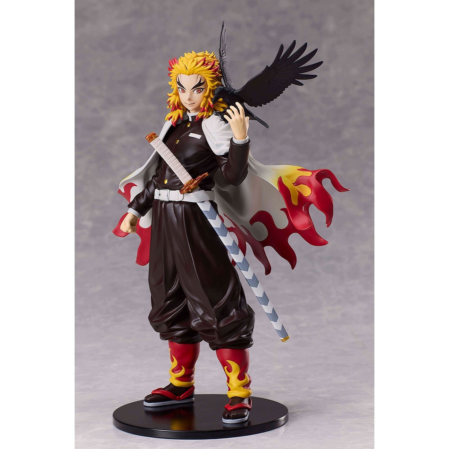 KYOJURO RENGOKU FIGURA 20 CM DEMON SLAYER: KIMETSU NO YAIBA MUGEN TRAIN
