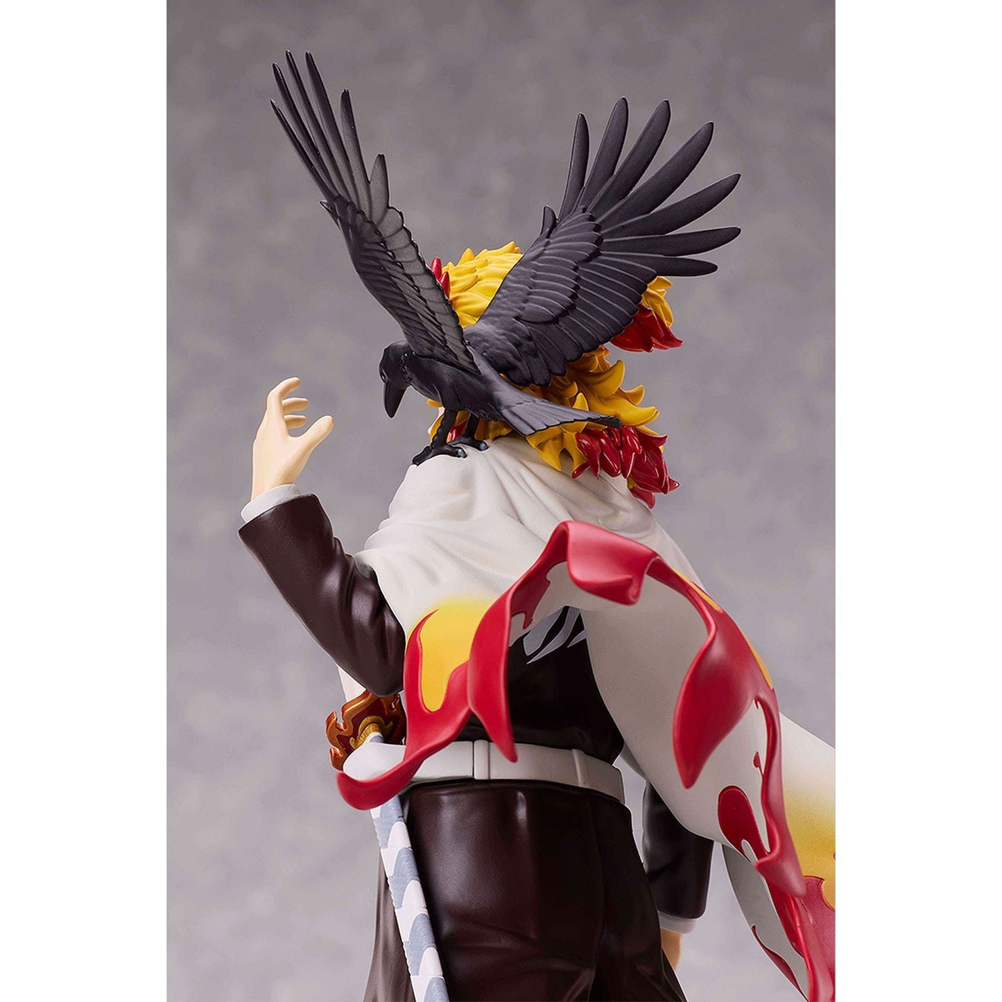 KYOJURO RENGOKU FIGURA 20 CM DEMON SLAYER: KIMETSU NO YAIBA MUGEN TRAIN