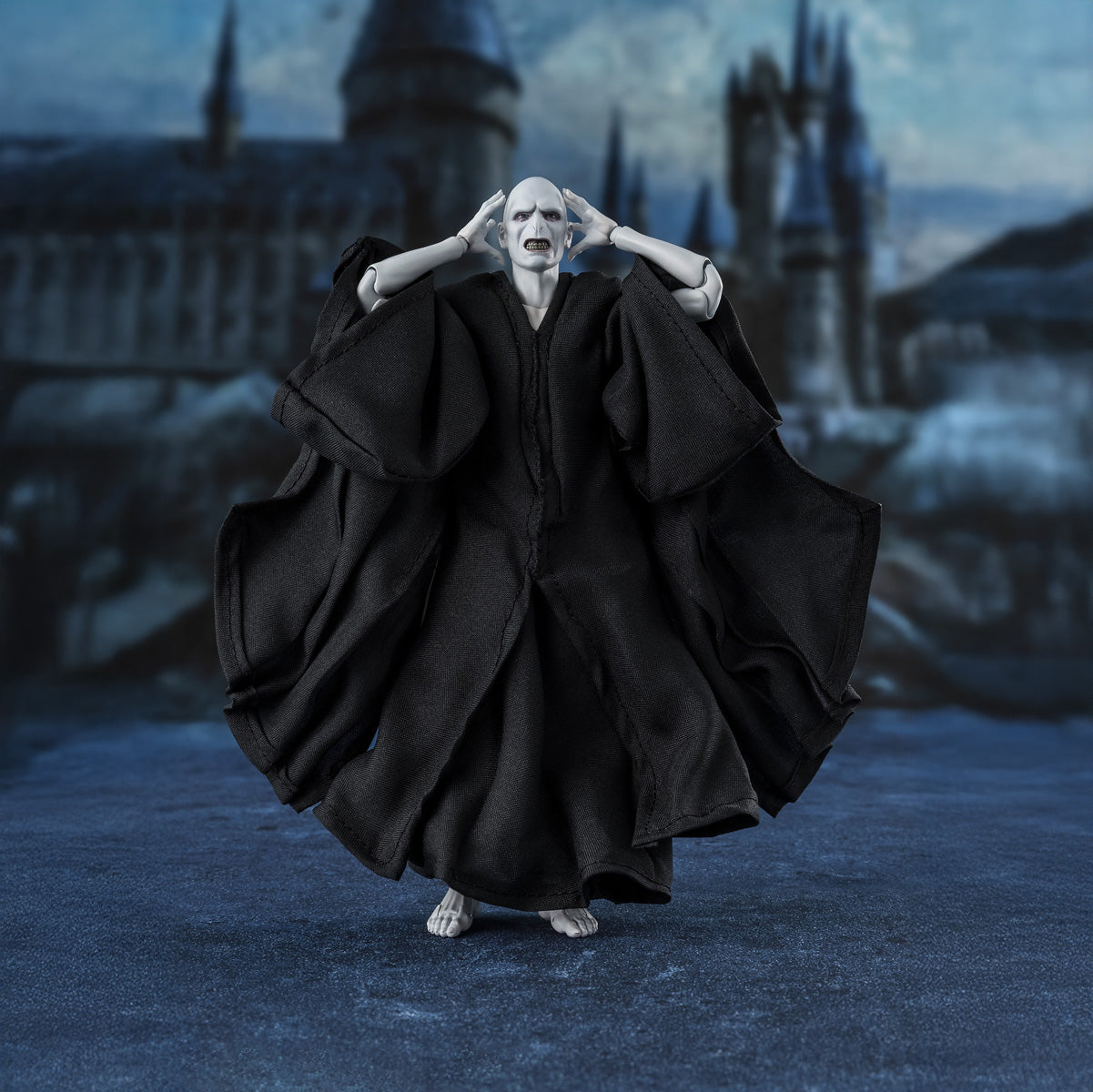 LORD VOLDEMORT FIGURA 15 CM HARRY POTTER AND THE GOBLET OF FIRE S.H. FIGUARTS