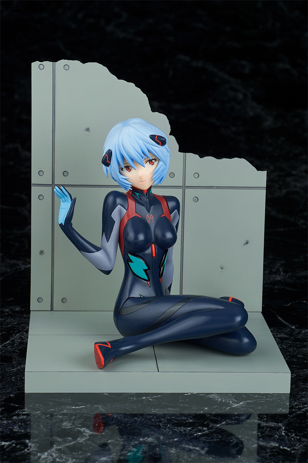 REI AYANAMI PLUGSUIT VERSION NEW MOVIE EDITION FIGURA 10,5 CM REBUILD OF EVANGELION