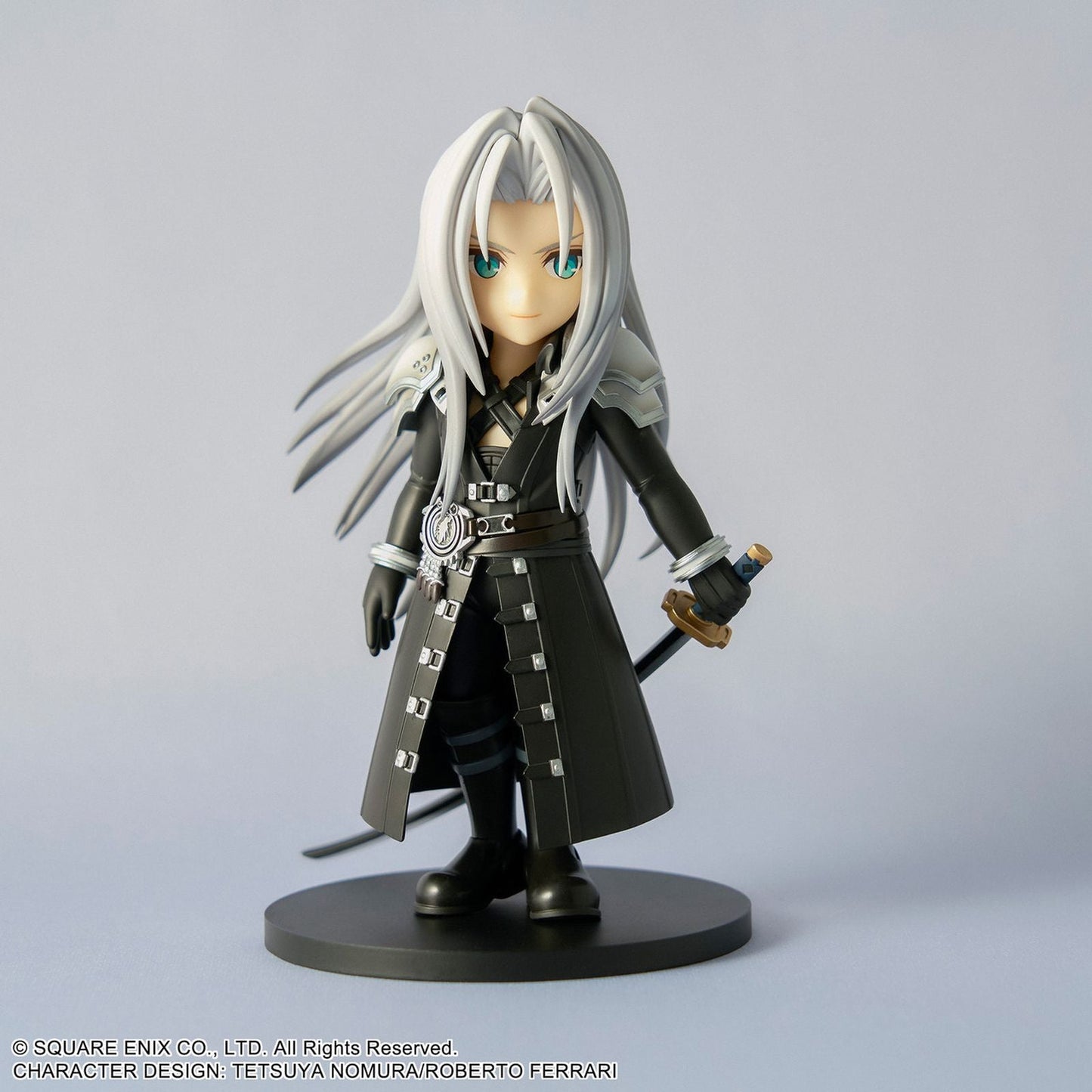 SEPHIROTH FIGURA 13 CM FINAL FANTASY VII REMAKE ADORABLE ARTS RE-RUN de FINAL FANTASY - SQUARE ENIX
