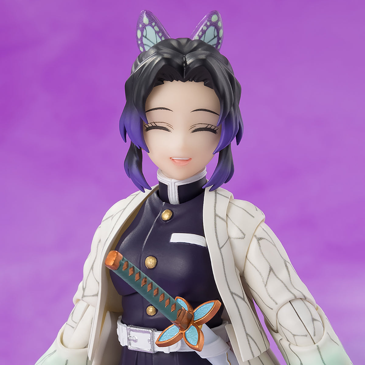 SHINOBU KOCHO FIGURA 13 CM DEMON SLAYER: KIMETSU NO YAIBA S.H. FIGUARTS