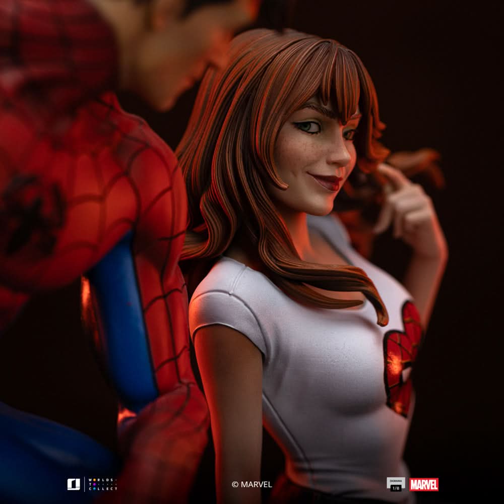 IRON STUDIOS - MARVEL - Statue Spider Man and Mary Jane Comics Diorama 1/6