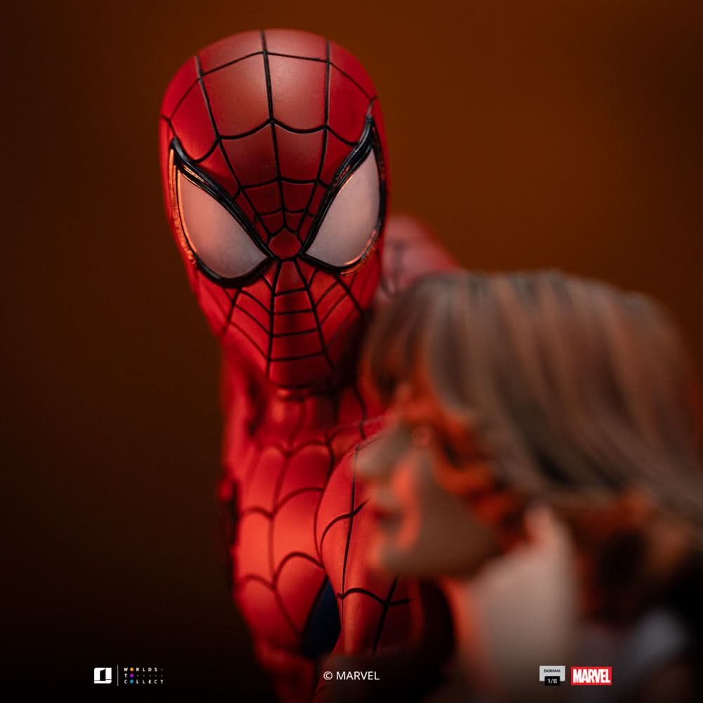 IRON STUDIOS - MARVEL - Statue Spider Man and Mary Jane Comics Diorama 1/6