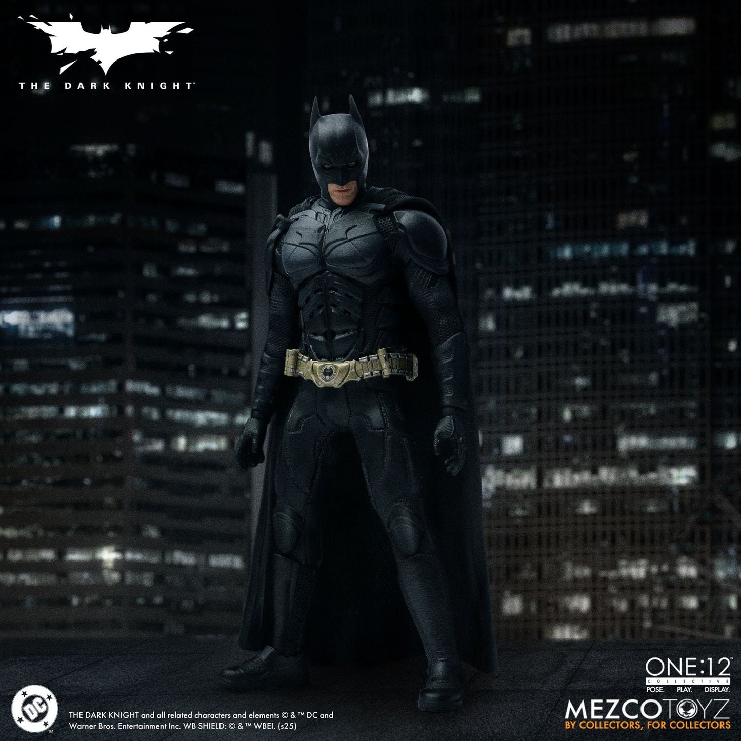 THE DARK KNIGHT BATMAN FIGURA 17 CM DC UNIVERSE ONE:12 COLLECTIVE