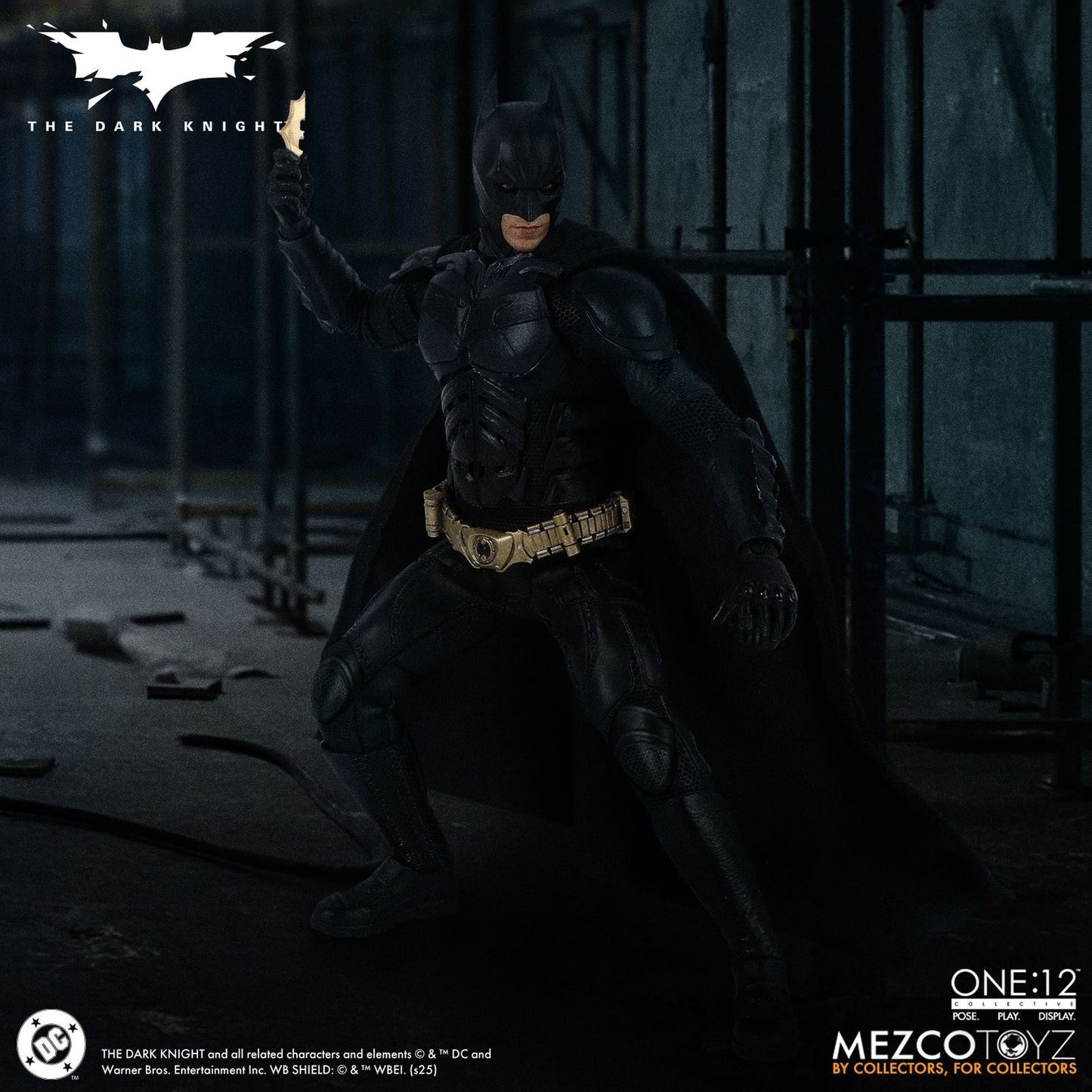 THE DARK KNIGHT BATMAN FIGURA 17 CM DC UNIVERSE ONE:12 COLLECTIVE