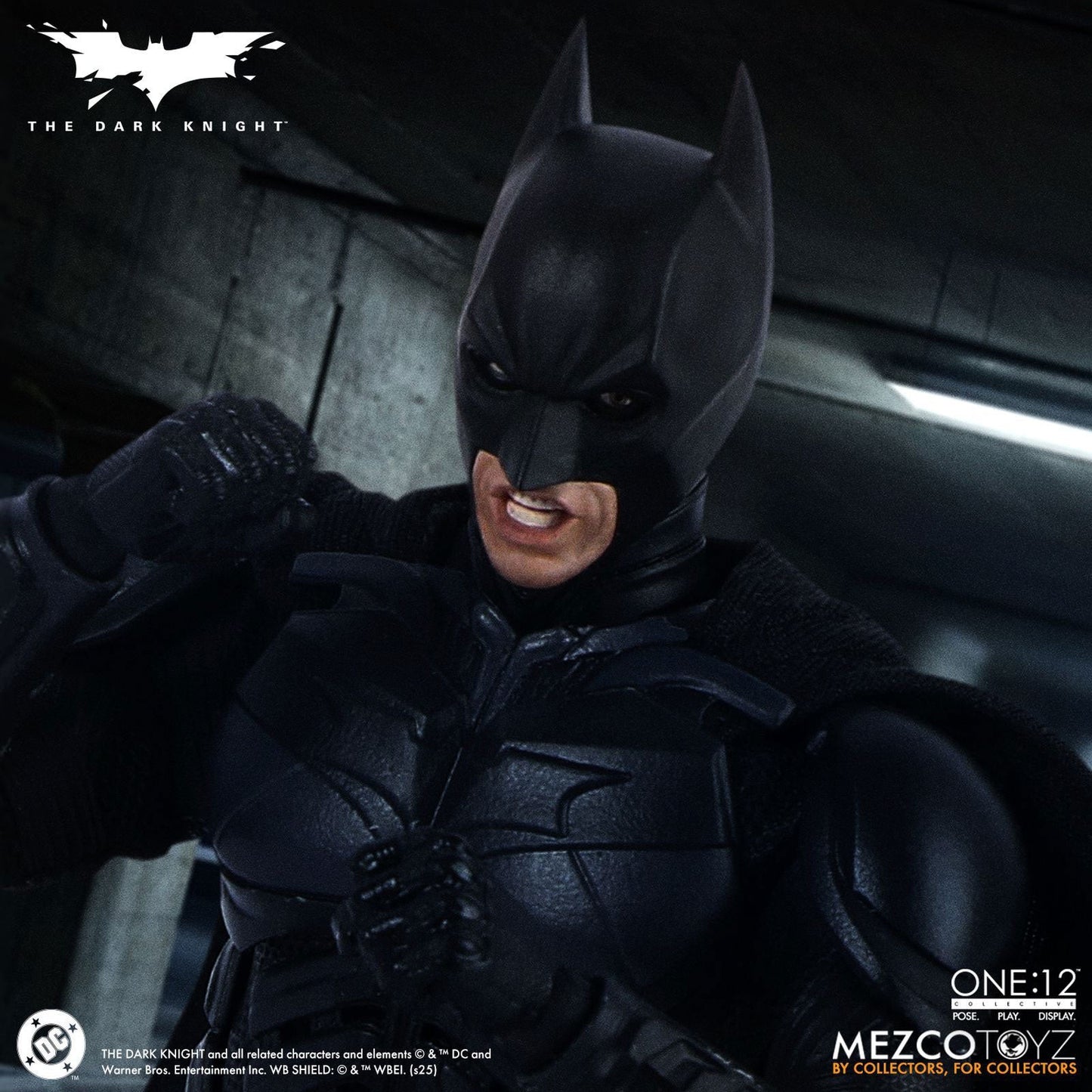 THE DARK KNIGHT BATMAN FIGURA 17 CM DC UNIVERSE ONE:12 COLLECTIVE