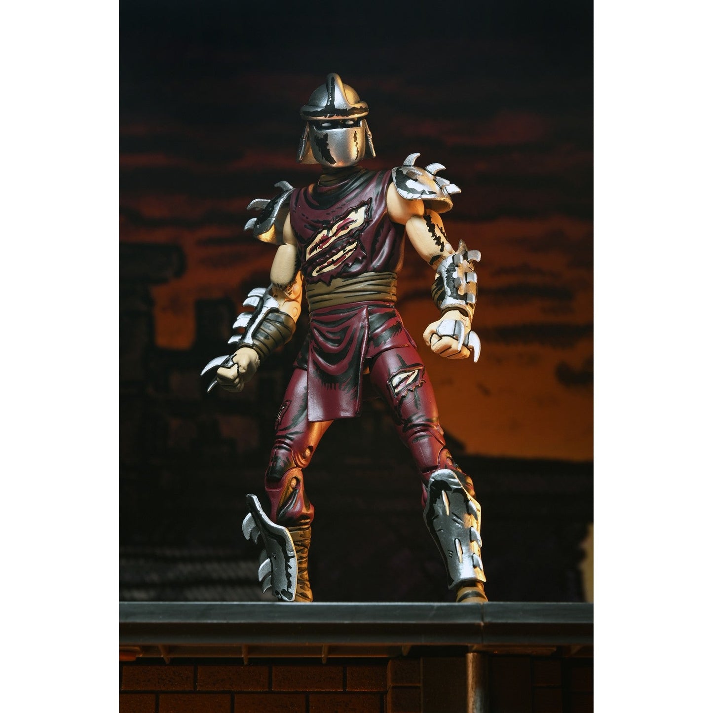 THE SHREDDER BATTLE DAMAGED (CLASSIC COLORS) SCALE ACTION FIGURA 18 CM TEENAGE MUTANT NINJA TURTLES MIRAGE COMICS