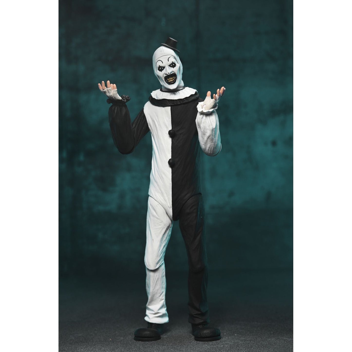 ULTIMATE ART THE CLOWN FIGURA 18 CM TERRIFIER