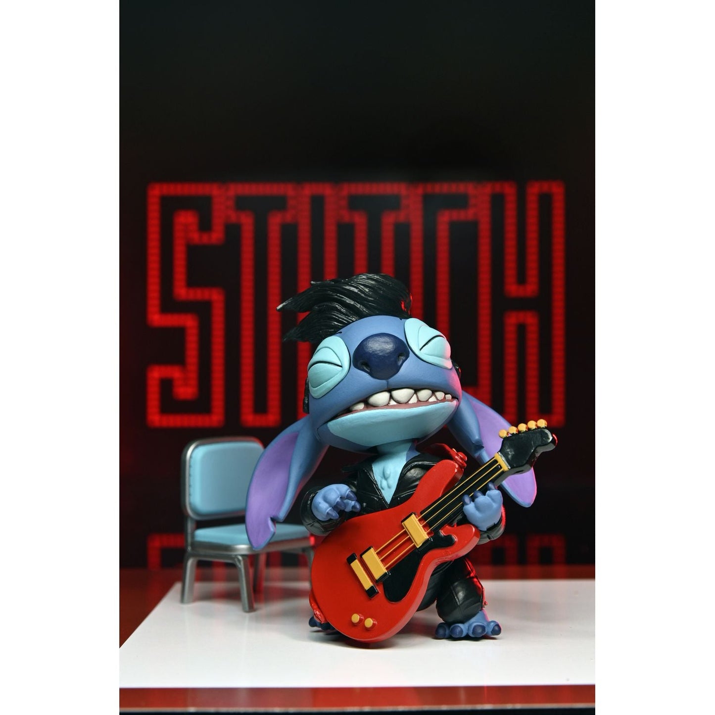 ULTIMATE ELVIS SINGER STITCH VERSION FIGURA 7 CM DISNEY LILO & STITCH
