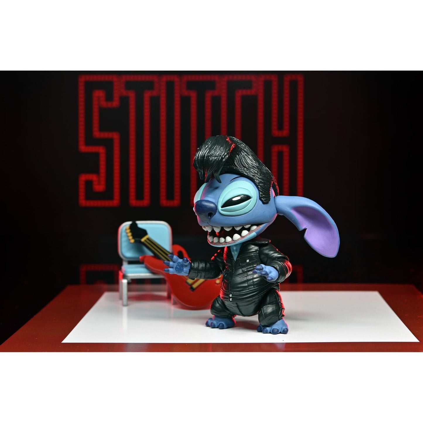 ULTIMATE ELVIS SINGER STITCH VERSION FIGURA 7 CM DISNEY LILO & STITCH