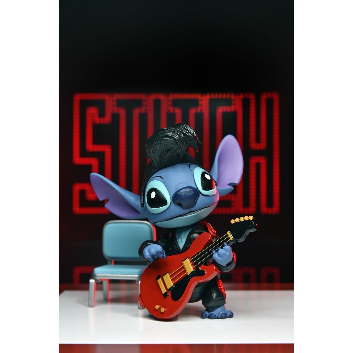 ULTIMATE ELVIS SINGER STITCH VERSION FIGURA 7 CM DISNEY LILO & STITCH