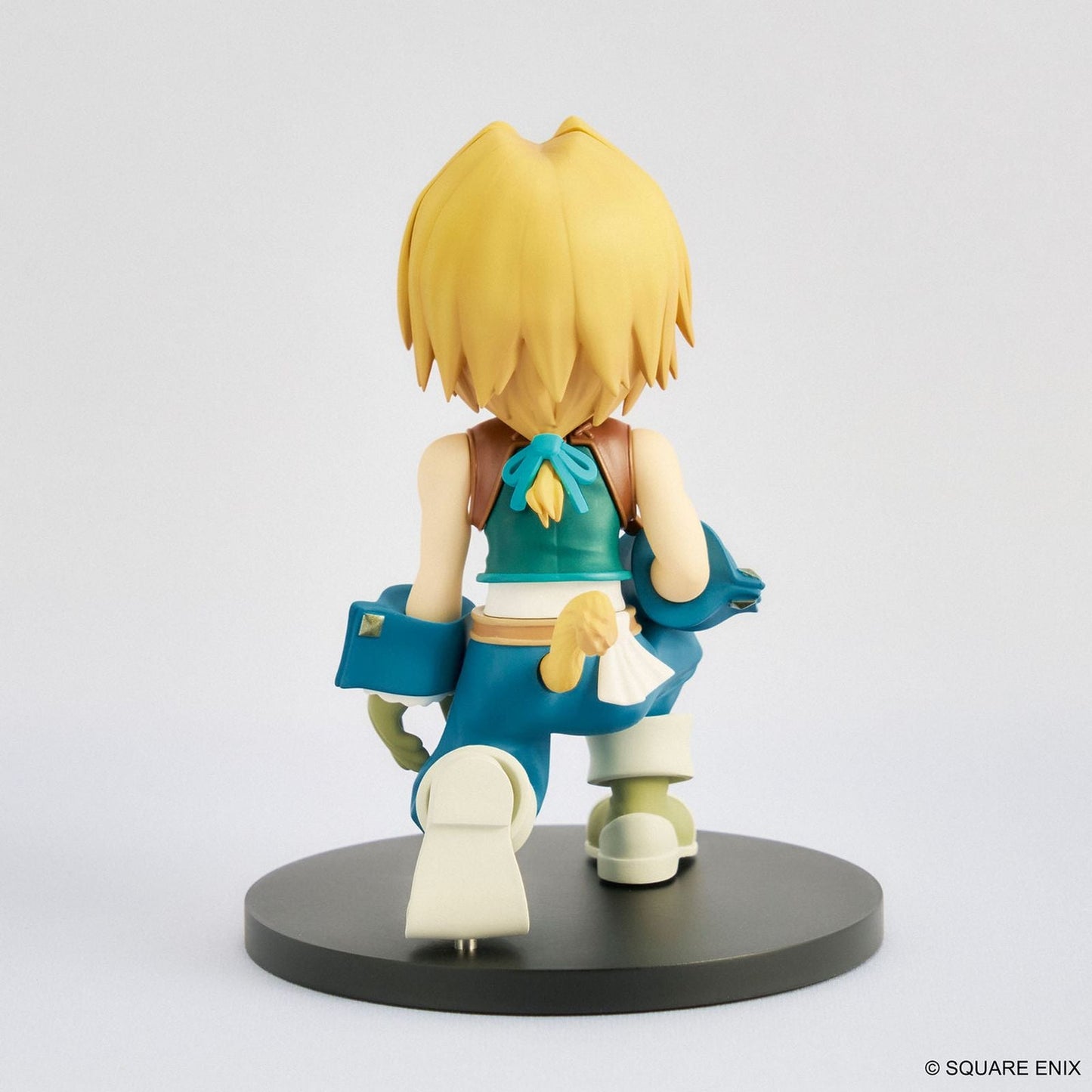 ZIDANE TRIBAL FIGURA 10 CM FINAL FANTASY IX ADORABLE ARTS