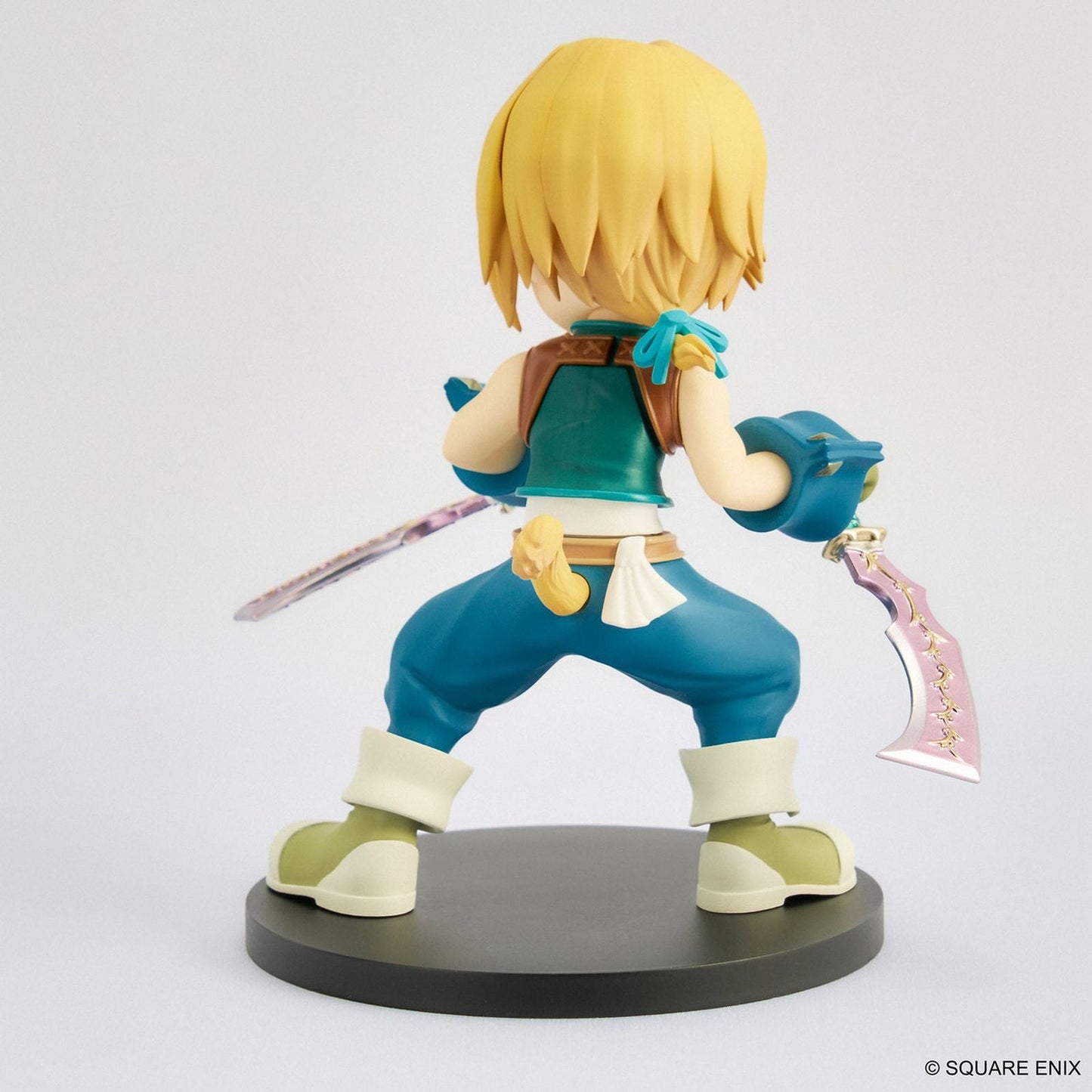 ZIDANE TRIBAL FIGURA 10 CM FINAL FANTASY IX ADORABLE ARTS
