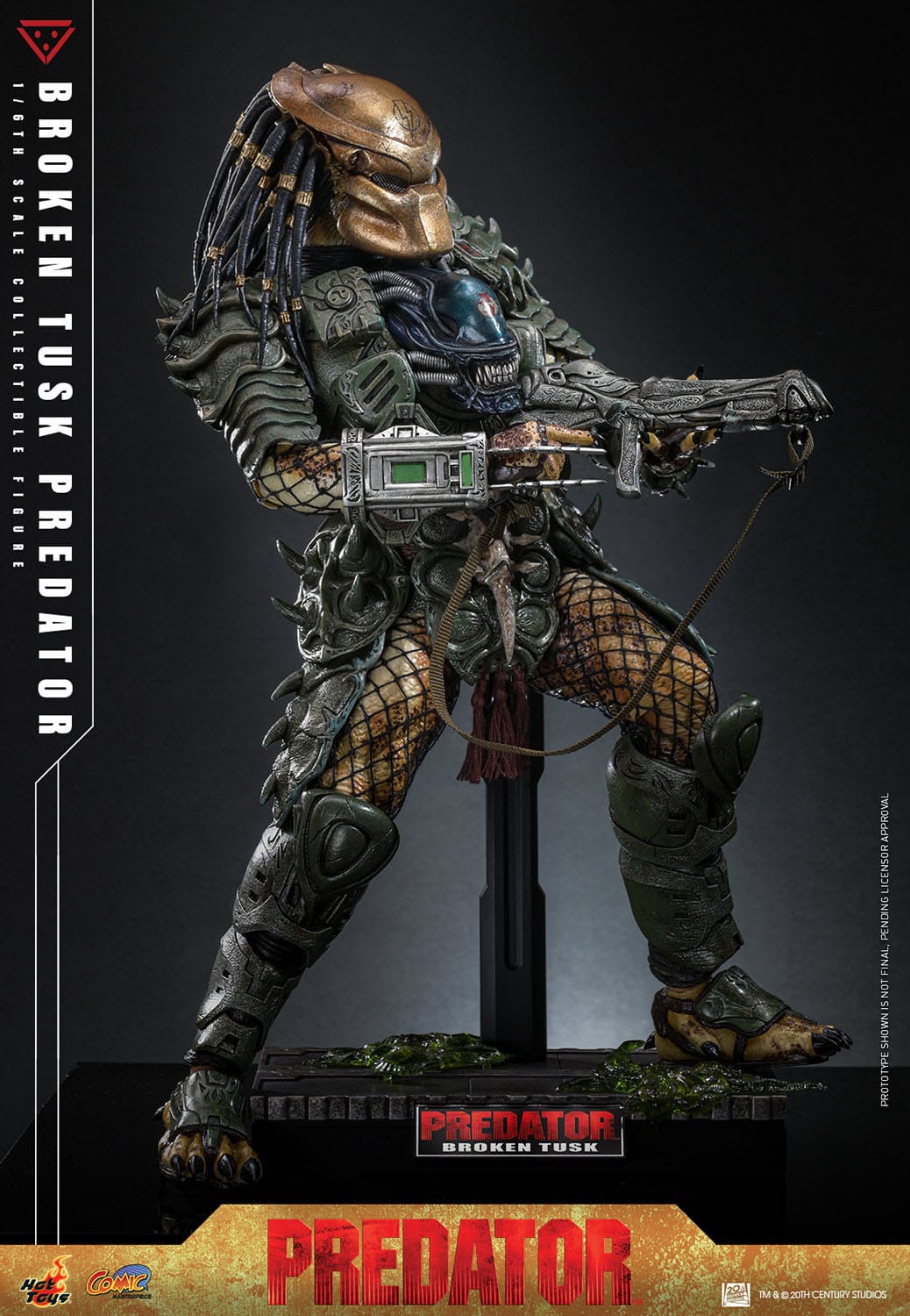 HOT TOYS - ALIEN VS PREDATOR - Figura Comic Masterpiece 1/6 Broken Tusk Predator 35 cm