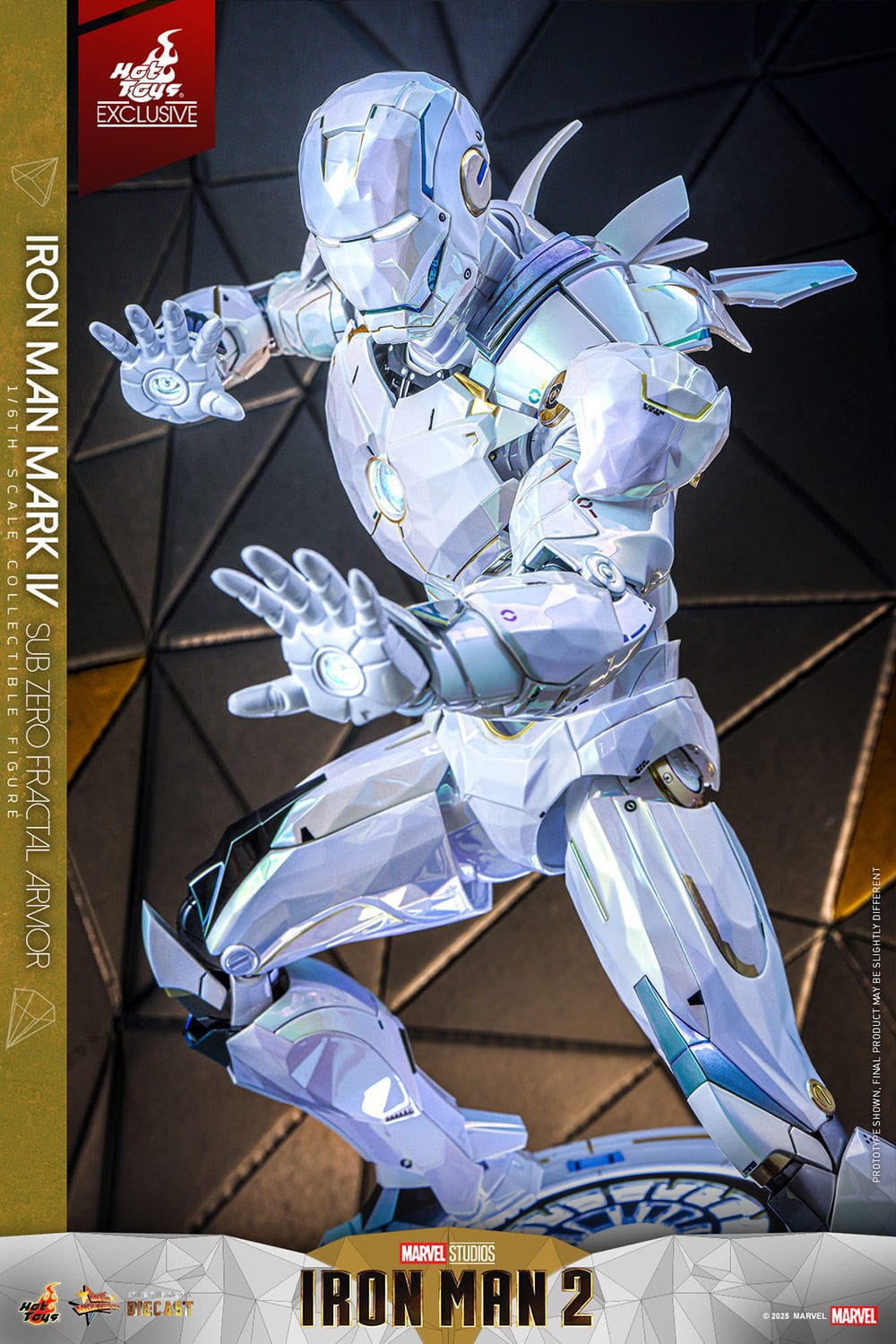 HOT TOYS - MARVEL - Figura Movie Masterpiece Diecast 1/6 Iron Man Mark IV (Sub-Zero Fractal Armor) 33 cm