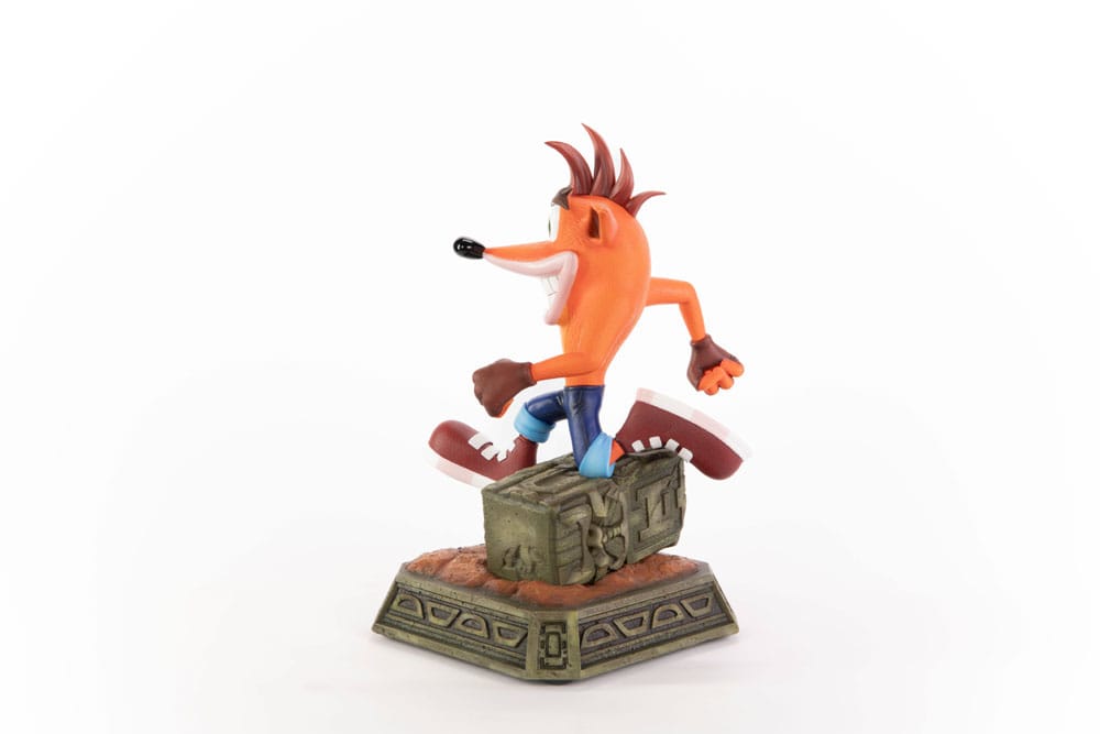 Crash Bandicoot Estatua Crash Bandicoot Classic 32 cm