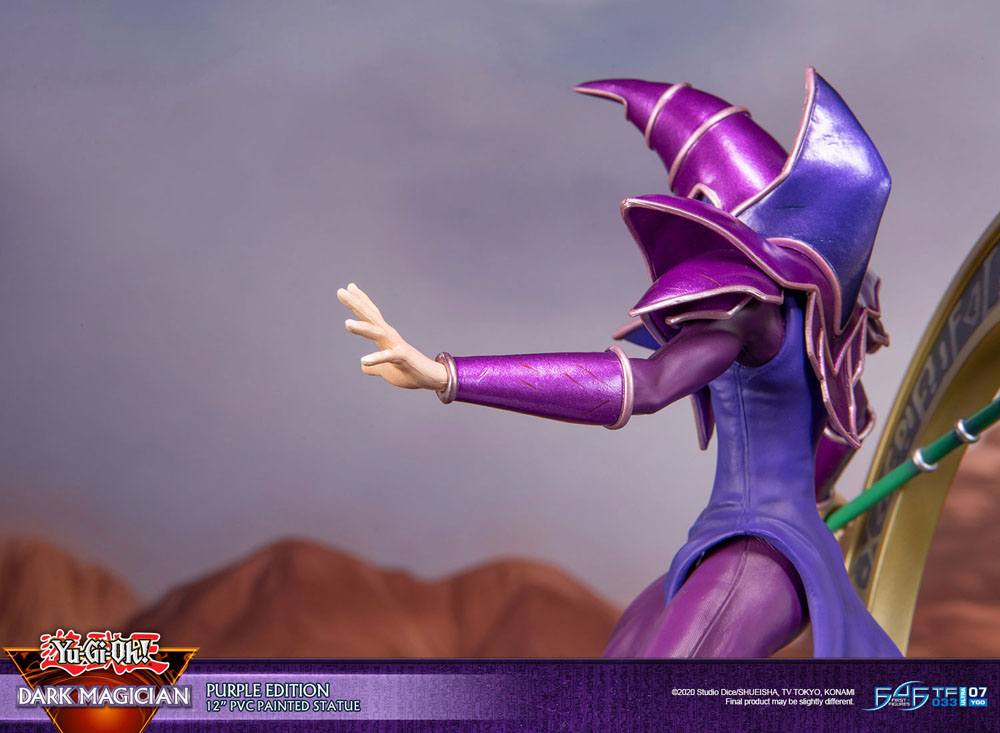 Yu-Gi-Oh! Estatua PVC Dark Magician Purple Version 29 cm