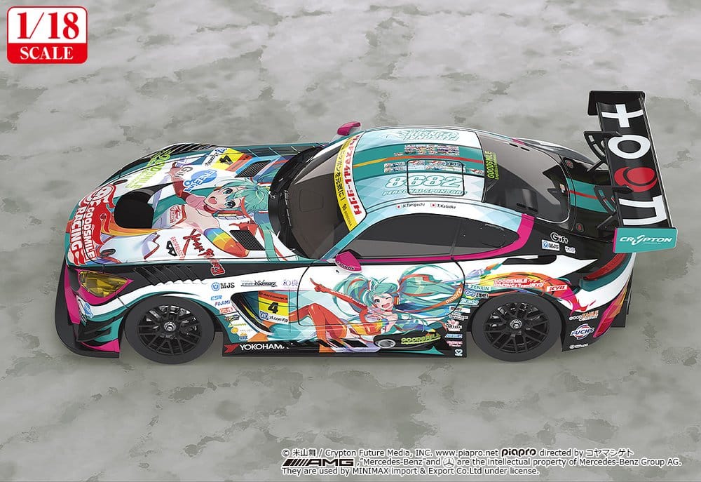 Hatsune Miku GT Project Vehículo 1/18 Good Smile Hatsune Miku AMG 2016 SUPER GT Ver. 26 cm