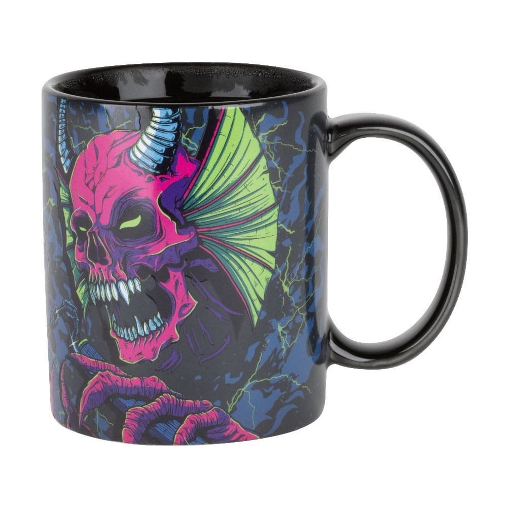Stranger Things Taza sensitiva al calor Hellfire Club 320 ml - Z POP Toys
