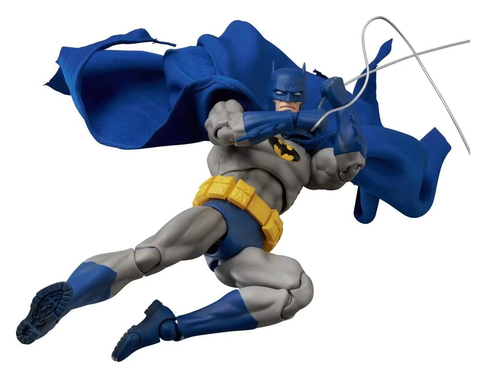 DC Comics Figura MAFEX Batman Recollection Blue Ver. 16 cm