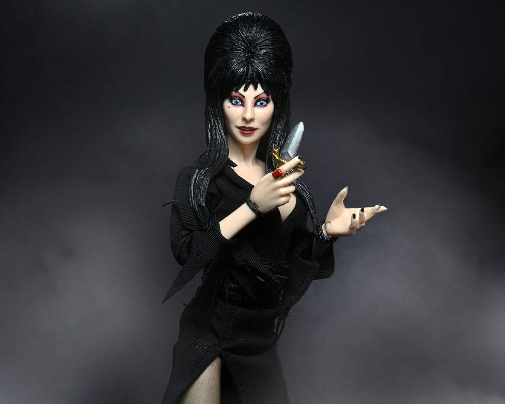 Elvira, Mistress of the Dark Figura Clothed 20 cm