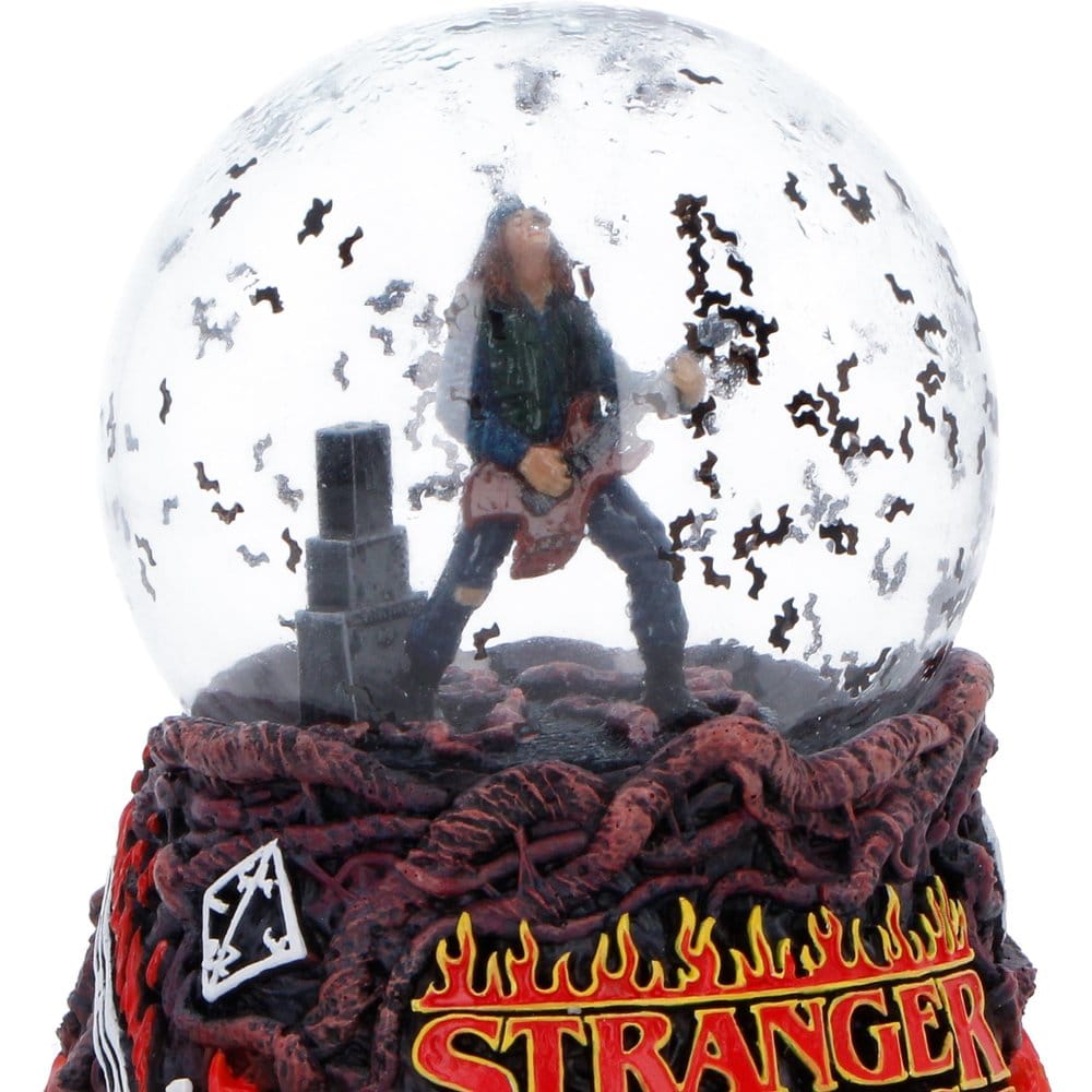 Stranger Things Globo de nieve Eddie's Sacrifice 14 cm