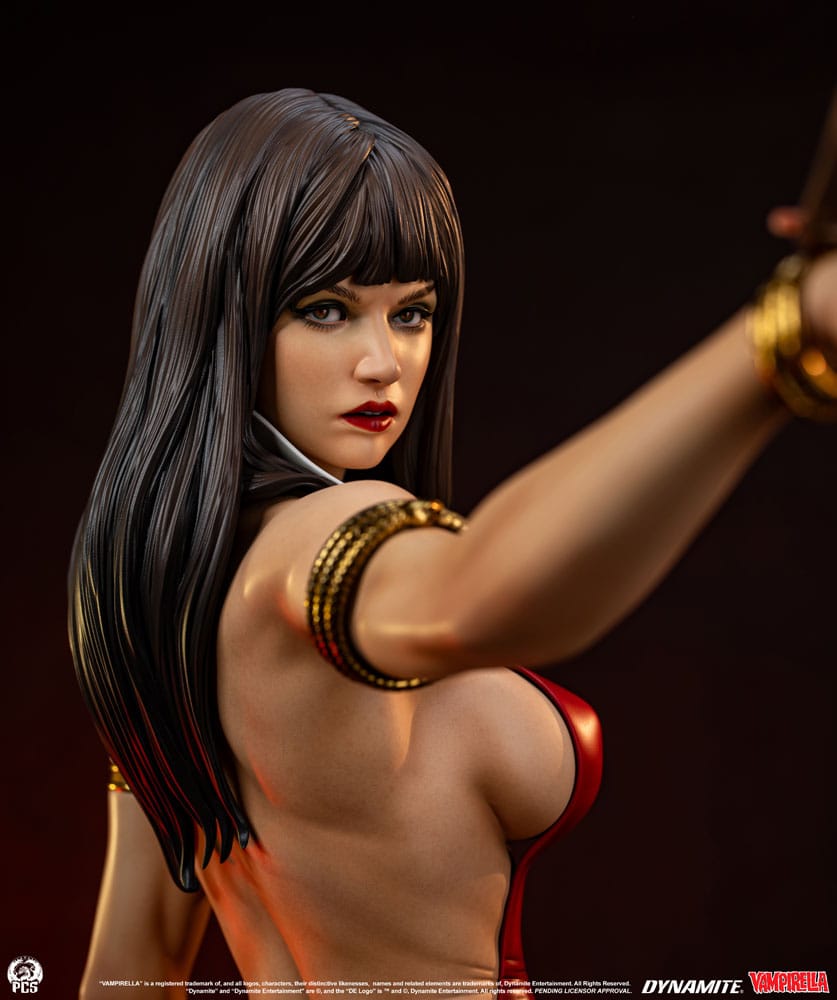 Vampirella Estatua 1/2 Vampirella 112 cm - Z POP Toys