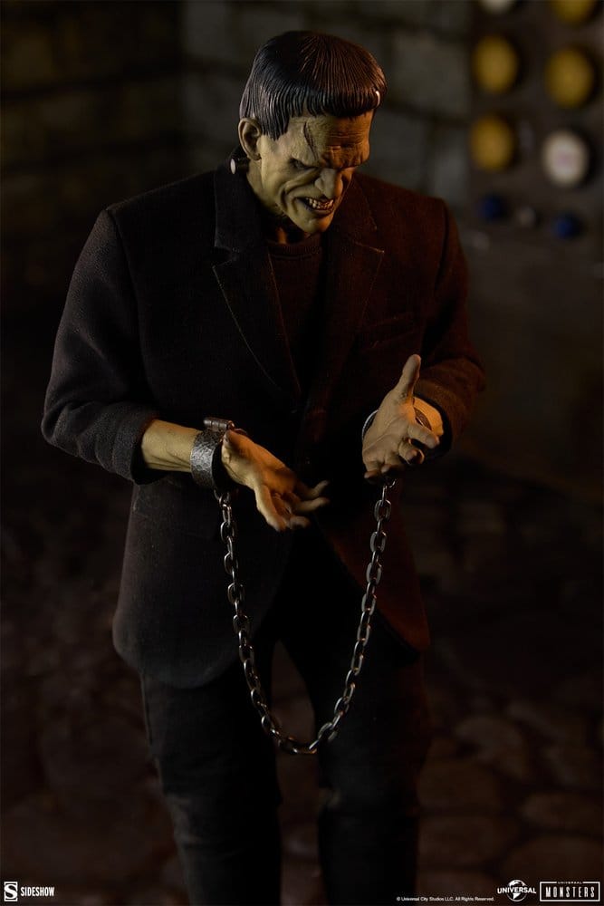 Universal Monsters Figura 1/6 Frankenstein (Collector Edition) 33 cm