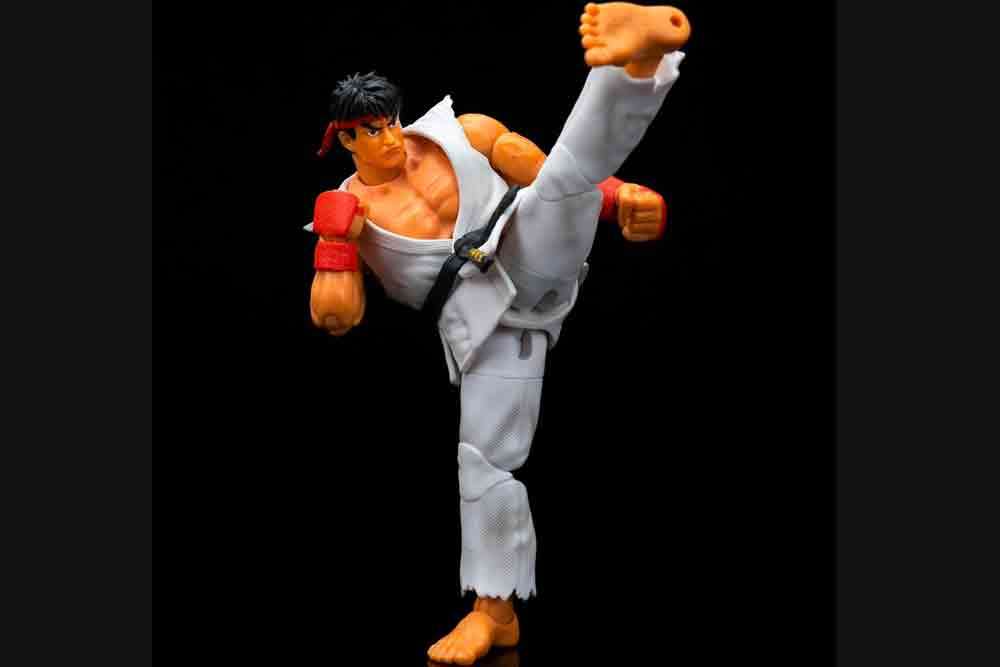 RYU FIGURA 15 CM ULTRA STREET FIGHTER II: THE FINAL CHALLENGERS