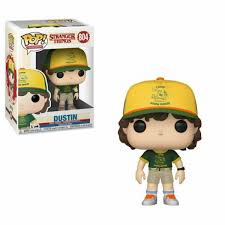 FUNKO POP STRANGER THINGS DUSTIN EN EL CAMPAMENTO