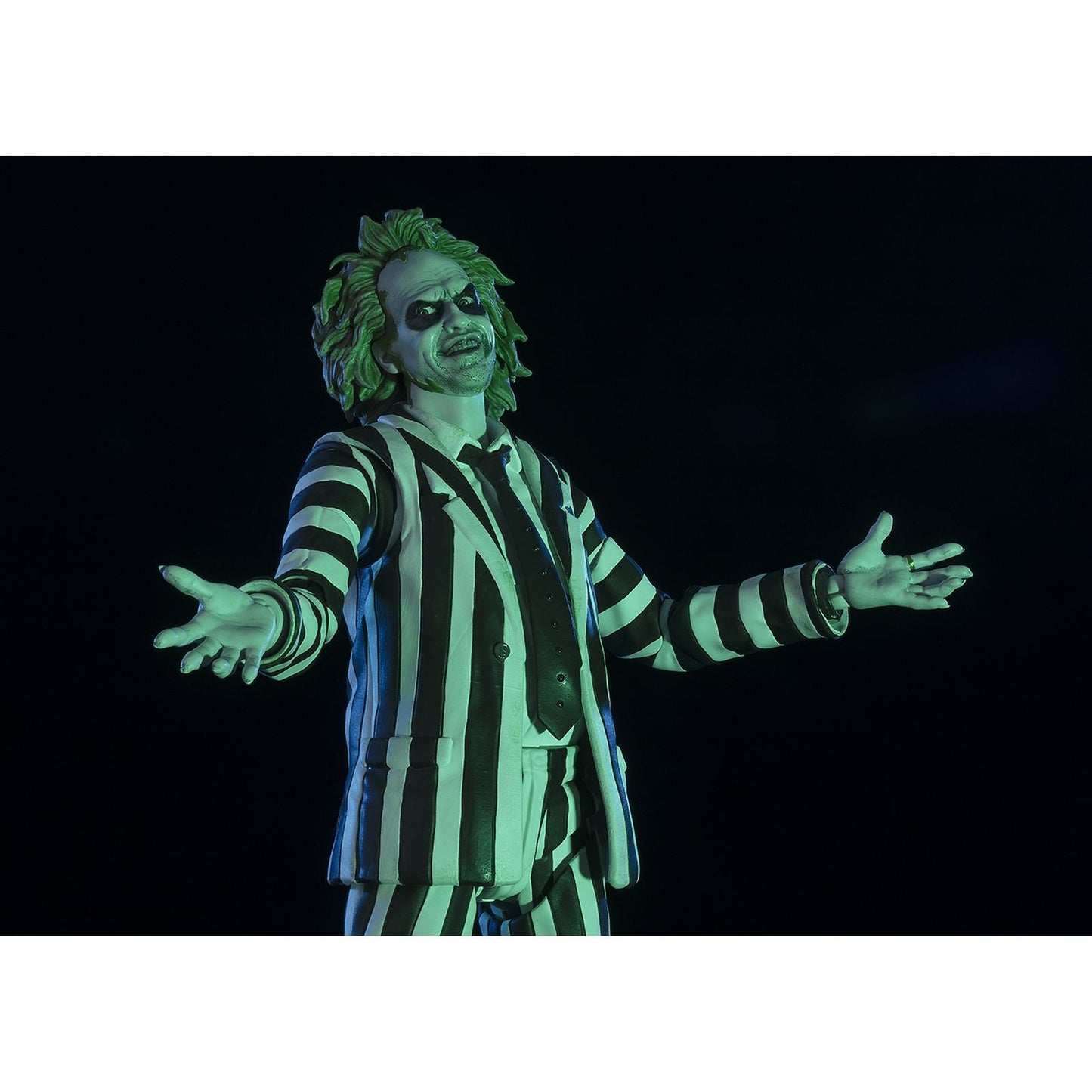 BEETLEJUICE FIG. 15 CM BEETLEJUICE BEETLEJUICE SH FIGUARTS PREMIUM BANDAI