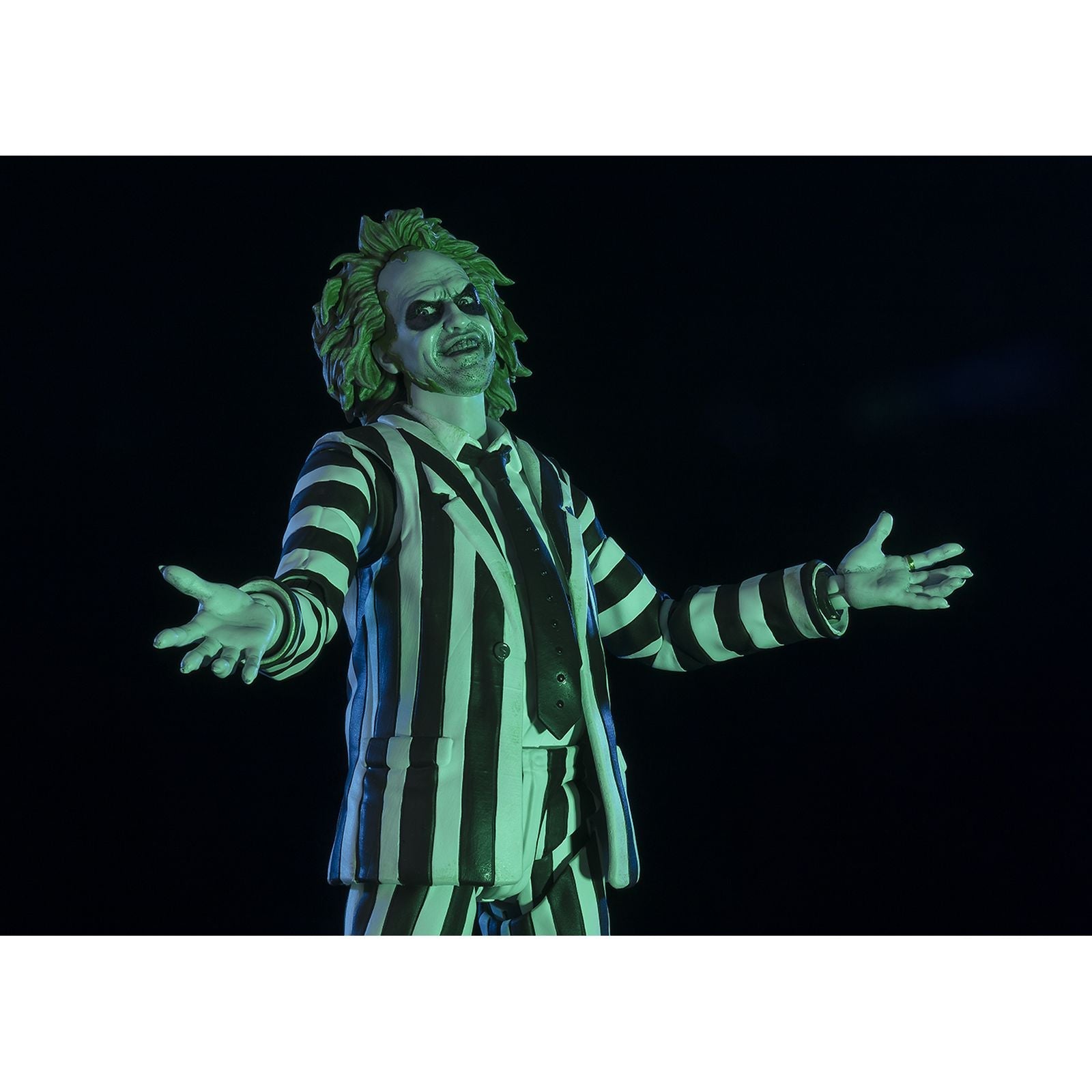 BEETLEJUICE FIG. 15 CM BEETLEJUICE BEETLEJUICE SH FIGUARTS PREMIUM BANDAI