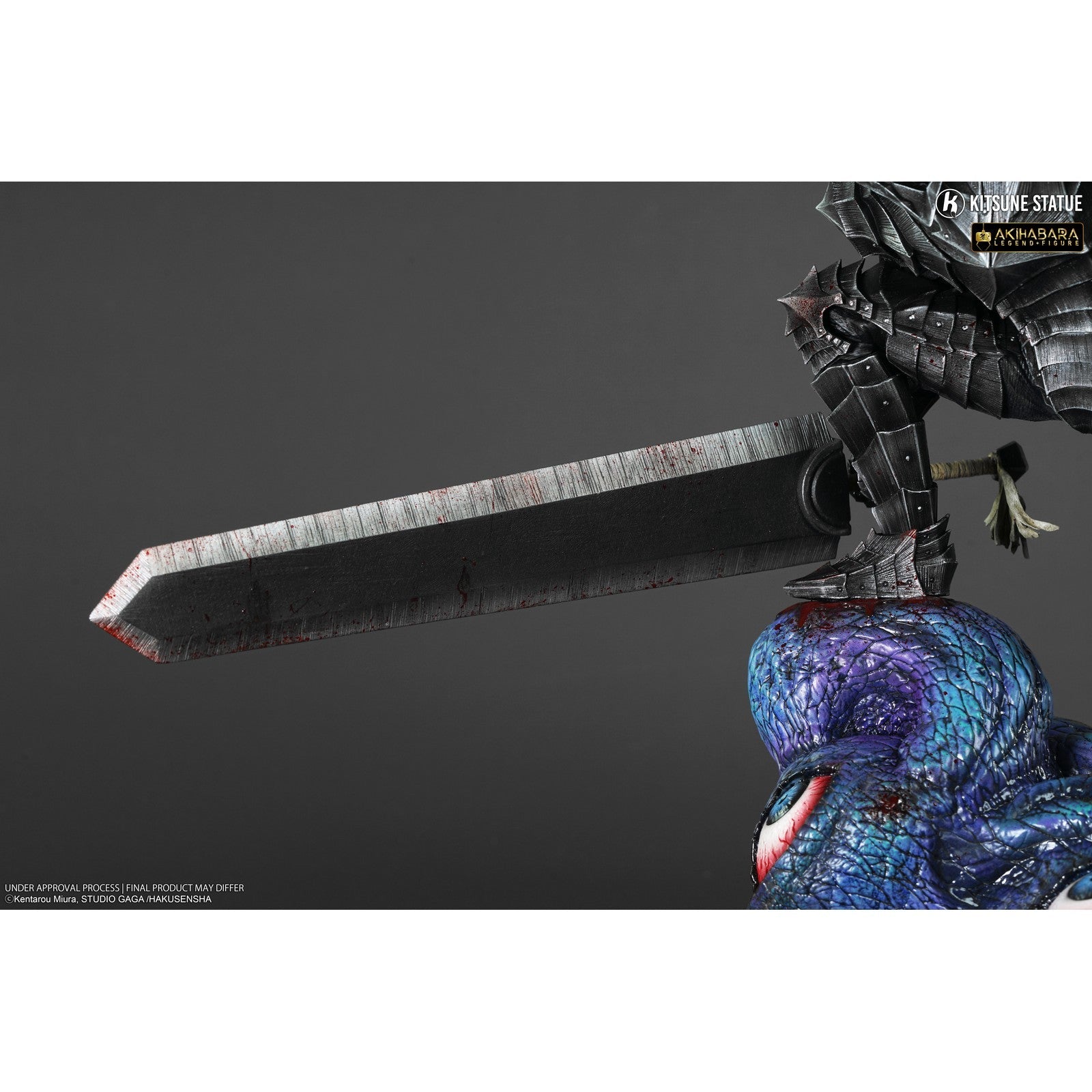 BERSERKER GUTS PVC FIGURA 26 CM BERSERK AKIHABARA LEGEND 1/8 SCALE
