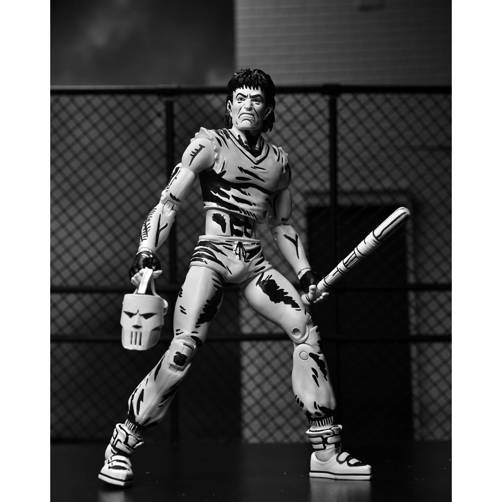 CASEY JONES BLACK & WHITE VERSION SCALE ACTION FIGURA 18 CM TEENAGE MUTANT NINJA TURTLES MIRAGE COMICS