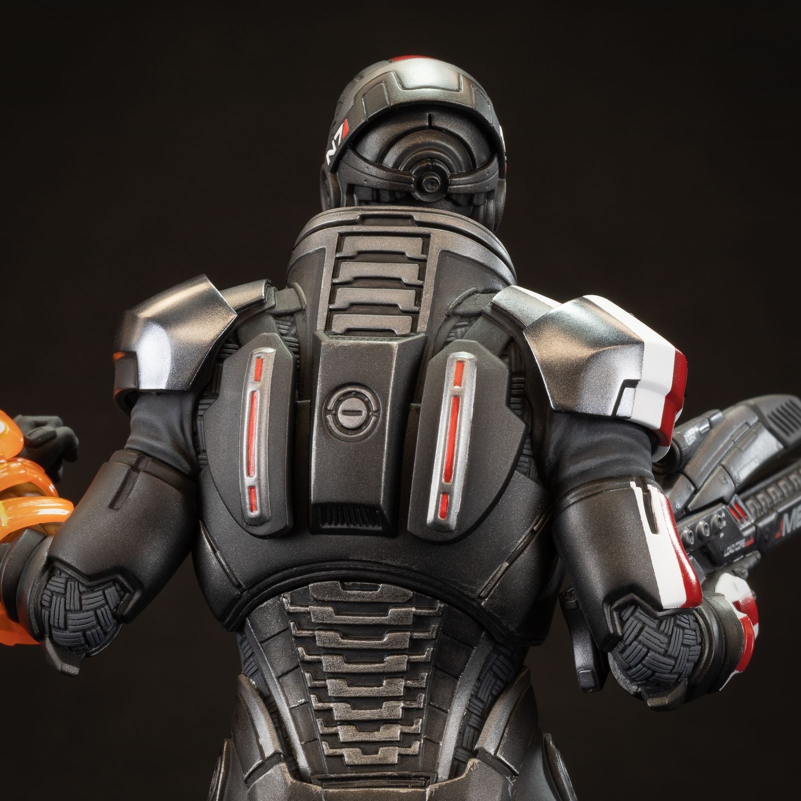 COMMANDER JOHN SHEPARD FIGURA 23 CM MASS EFFECT