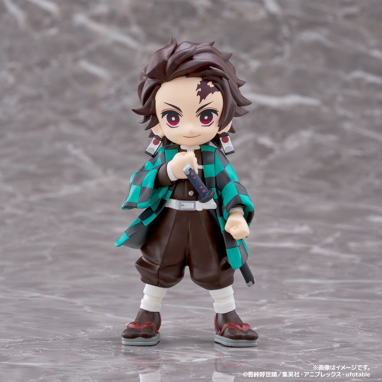 DEMON SLAYER VOLUMEN 1 SET 6 FIGURAS 9 CM DEMON SLAYER: KIMETSU NO YAIBA