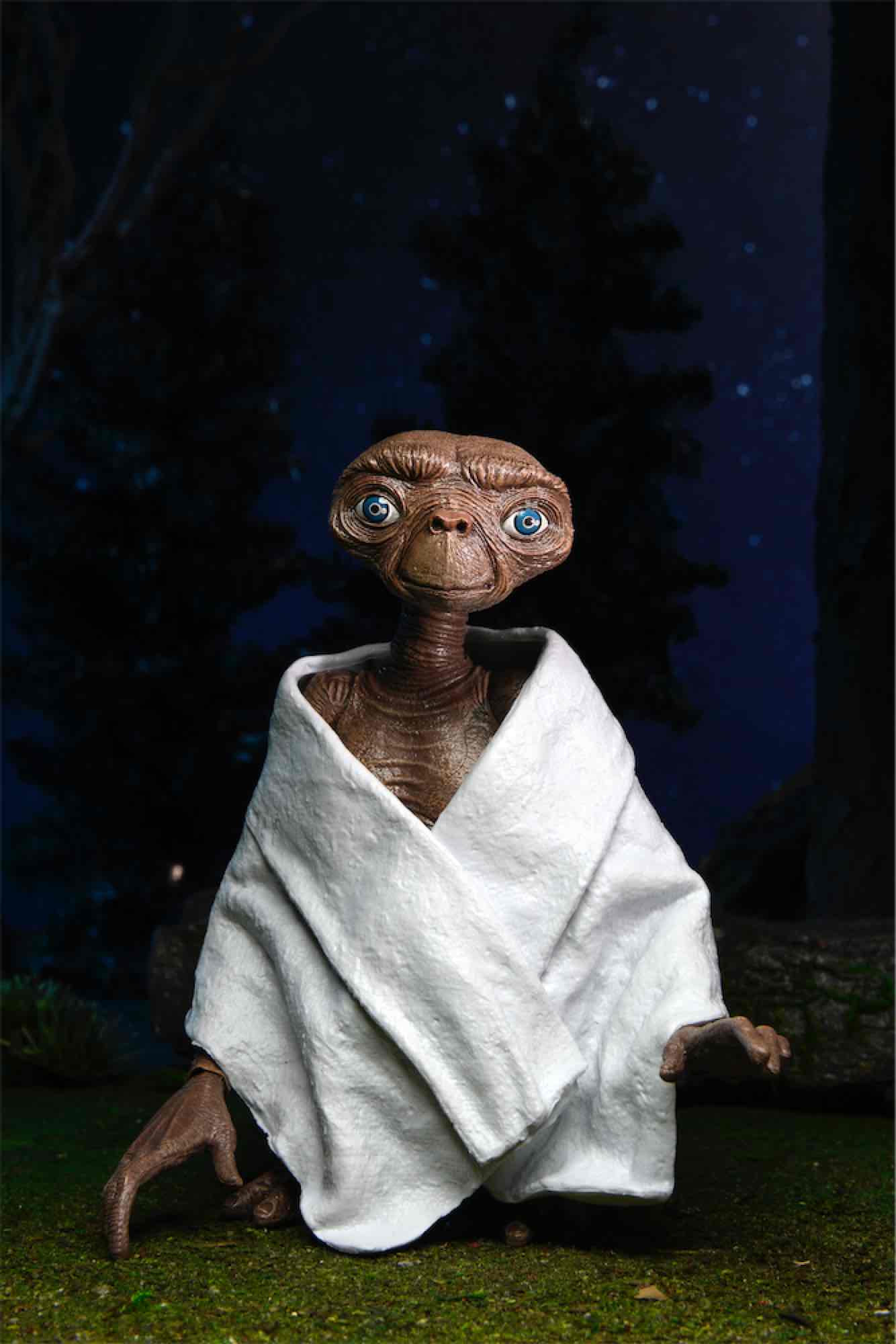 Figura neca ultimate e.t. el extraterrestre 40 aniversario e.t.