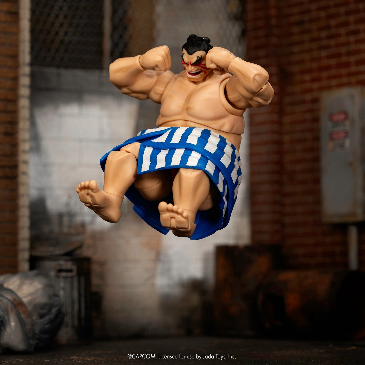 E, HONDA FIGURA 17 CM ULTRA STREET FIGHTER II: THE FINAL CHALLENGERS