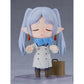 FRIEREN WINTER CLOTHES VERSION FIGURA 10 CM FRIEREN BEYOND JOURNEY'S END NENDOROID