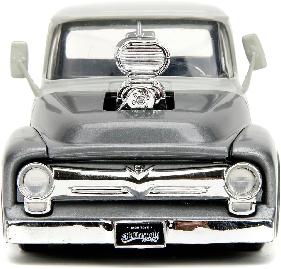 GUILE & 1956 FORD PICKUP SET 1/24 SCALE STREET FIGHTER II