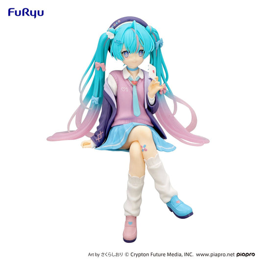 HATSUNE MIKU LOVE BLAZER NAVY COLOR VERSION FIGURA 14 CM HATSUNE MIKU NOODLE STOPPER