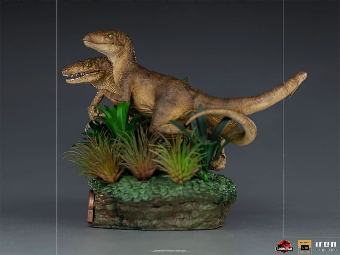 Iron Studios - Jurassic Park - Estatua 1/10 Art Scale Just The Two Raptors