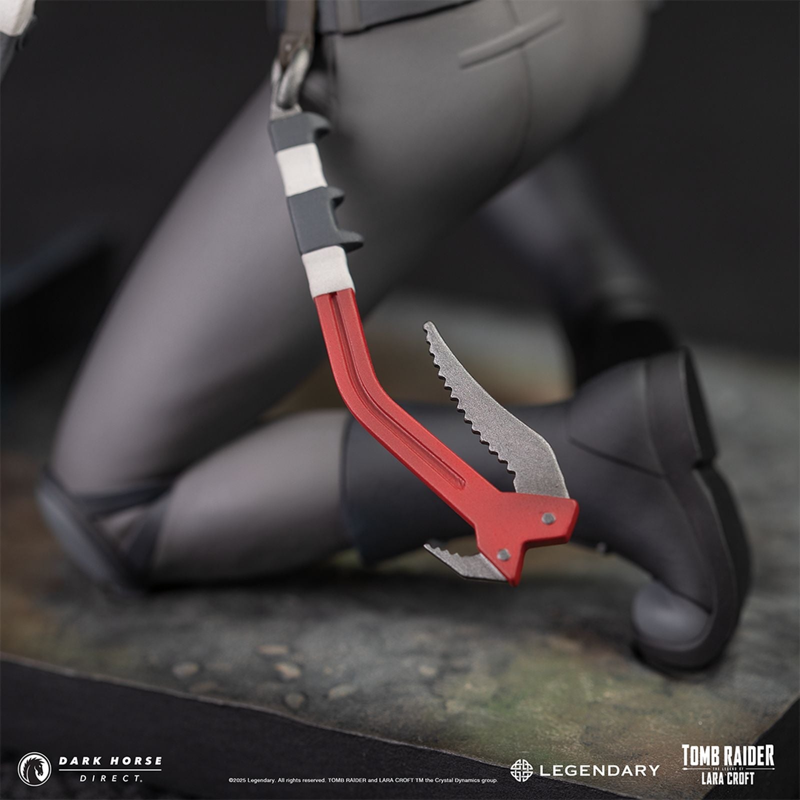 LARA CROFT FIGURA 18,5 CM TOMB RAIDER: THE LEGEND OF LARA CROFT
