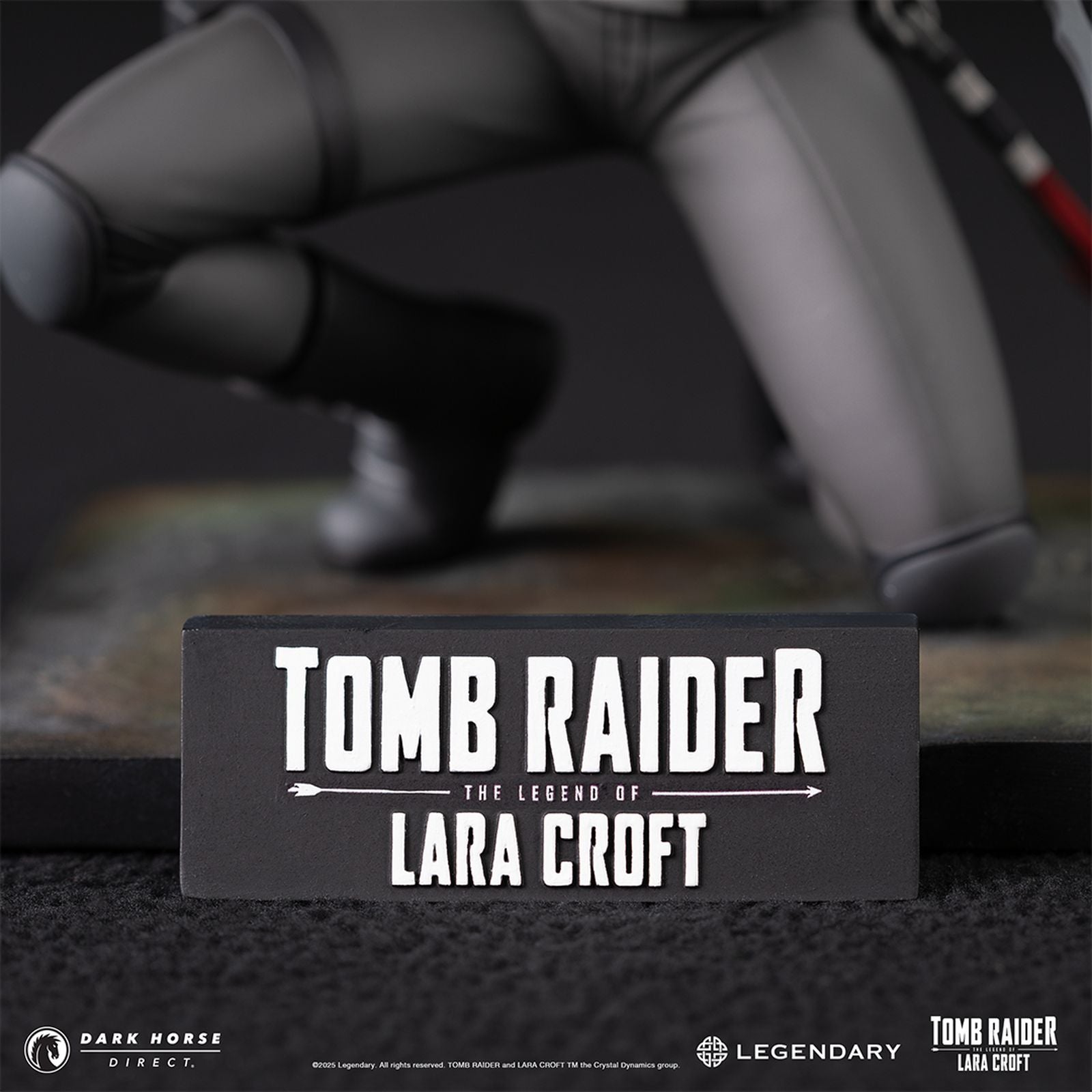 LARA CROFT FIGURA 18,5 CM TOMB RAIDER: THE LEGEND OF LARA CROFT