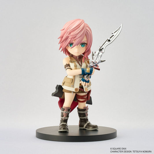 LIGHTNING FIGURA 10,6 CM FINAL FANTASY XIII ADORABLE ARTS